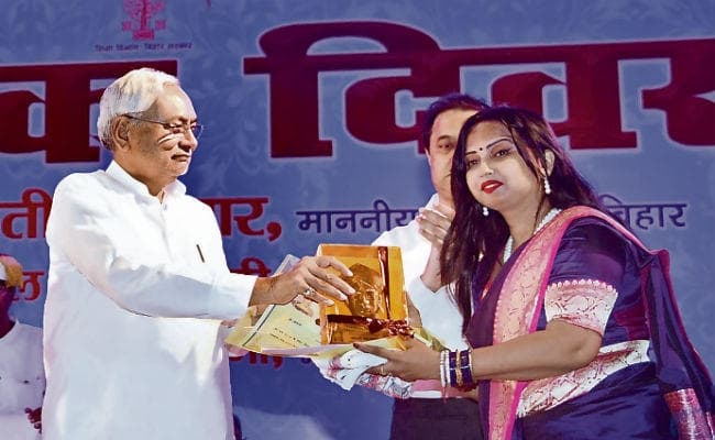 पटना : शिक्षकों के लिए कुछ करेंगे तो हम ही, बहकावे में नहीं आएं