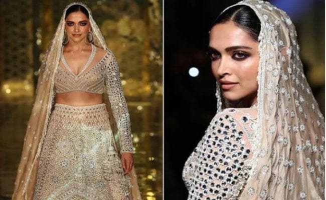 VIDEO: रैंप पर वॉक करने के बाद अचानक डांस करने लगीं दीपिका पादुकोण