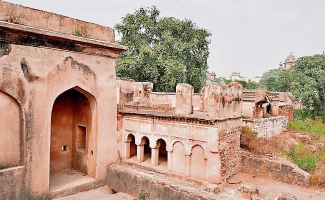 मौजा-बेचिराग - किस्सा बियाबानों का