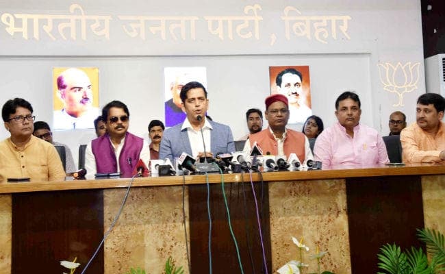 नहीं चुका पाऊंगा बिहार की माटी का कर्ज : बोले रविकिशन- PM मोदी पर भोजपुरी में फिल्म बनाऊंगा