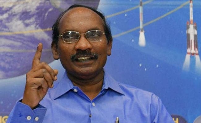 ISRO ने किया स्पष्ट - हमारे प्रमुख का सोशल मीडिया पर कोई अकाउंट नहीं