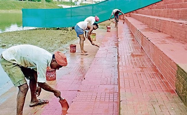 पितृपक्ष मेला कल से, अंतिम तैयारी में जुटा प्रशासन