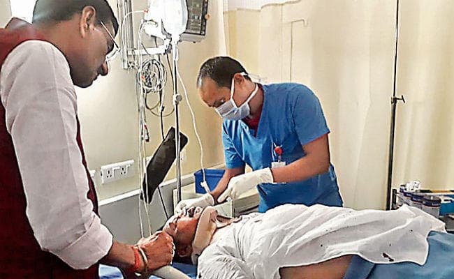 विधायक लक्ष्मण टुडू हादसे में घायल, मेडिका में हुए भर्ती, मुख्यमंत्री की बैठक में शामिल होने के लिए आ रहे थे रांची