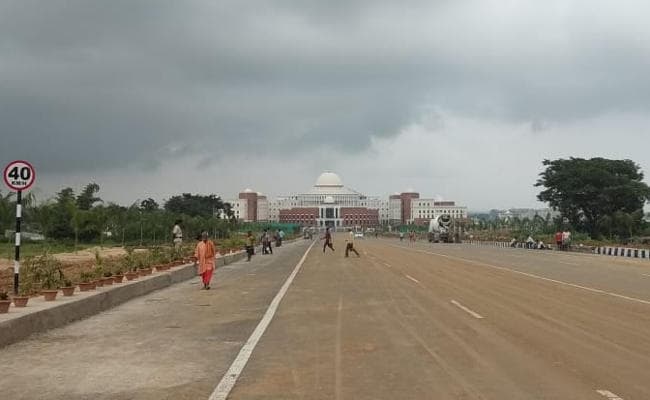 प्रधानमंत्री नरेंद्र मोदी की यात्रा के कारण 12 सितंबर को बंद रहेंगे के ये स्कूल