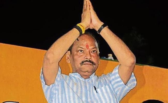 मुख्यमंत्री रघुवर दास बोले : छह दशक तक देश पर राज करने वाली कांग्रेस ने किसानों को कर्जदार बना दिया