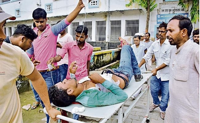 वैशाली : बैंककर्मी को गोली मार चार लाख व बाइक लूटी