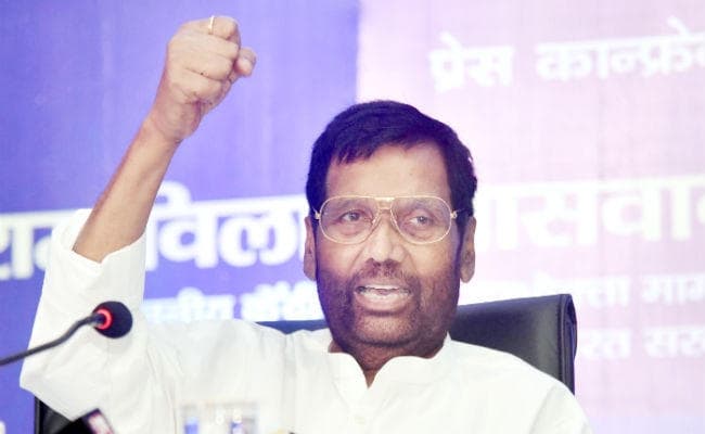 विस चुनाव @ 2020 : नीतीश कुमार बिहार में NDA का चेहरा : रामविलास, PM मोदी की तारीफ की, मॉब लिचिंग पर बोले…
