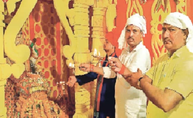 गणपति उत्सव : आखिरी दिन उमड़ा जनसैलाब