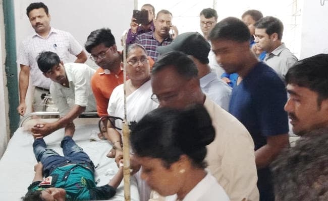 झारखंड : गढ़वा जिला के मझिआंव में कहर बनकर गिरा वज्र, 8 लोगों की मौत, दो घायल