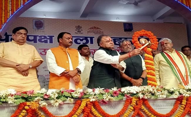 गया : पितृपक्ष मेला शुरू, 28 सितंबर तक चलने वाले इस मेले में आठ लाख तीर्थयात्रियों के आने की संभावना
