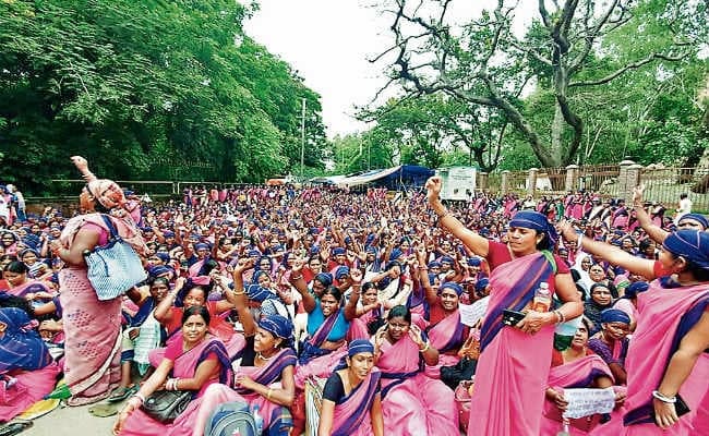 आज से आंगनबाड़ीकर्मी भूख हड़ताल पर