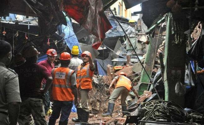 प्रभावित लोगों की सूची बनाने में छूट रहे पसीने