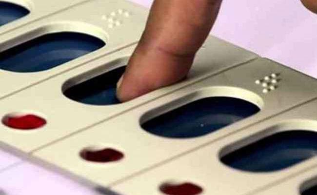 विधानसभा चुनाव : जदयू को मिला ट्रैक्टर चलाता किसान और लोजपा को त्रिकोण चुनाव चिह्न