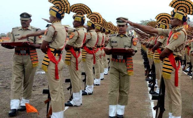 सीमा सुरक्षा बल (BSF) हेड कांस्टेबल परीक्षा के लिए जारी हुआ एडमिट कार्ड, ऐसे करें डाउनलोड