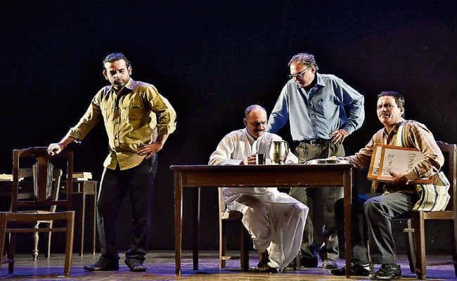 सत्य और अहिंसा के मनोविज्ञान को बताता नाटक