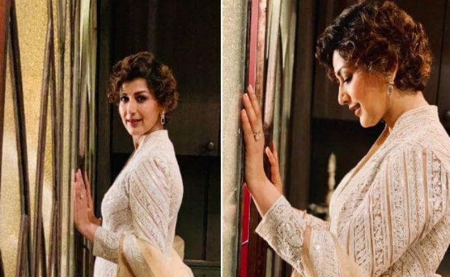 एक बार फिर पुराने अंदाज में लौटीं बॉलीवुड एक्ट्रेस सोनाली