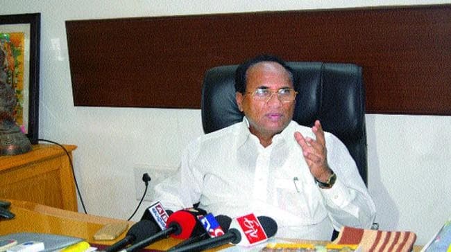 आंध्र प्रदेश: पूर्व विधानसभा अध्यक्ष के शिव प्रसाद पंखे से लटक कर दी जान