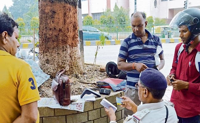 पटना : सख्ती शुरू होने में पांच दिन शेष, कितने तैयार हैं आप