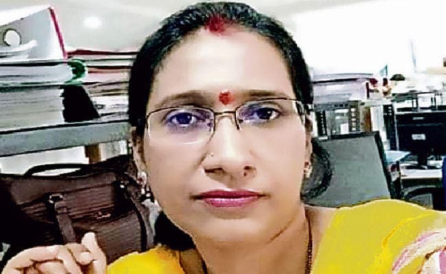 दरभंगा की आरती झा पहुंचीं कौन बनेगा करोड़पति की हॉट सीट पर