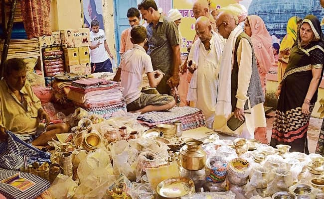 गया : पितृपक्ष मेले में देश-विदेश से सात लाख श्रद्धालु आयेंगे, 77 करोड़ का होगा कारोबार