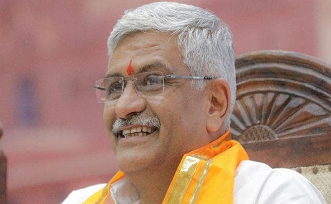 केंद्रीय जल संसाधन मंत्री का बयान- पाकिस्तान को मिलने वाले पानी पर लगाएंगे रोक