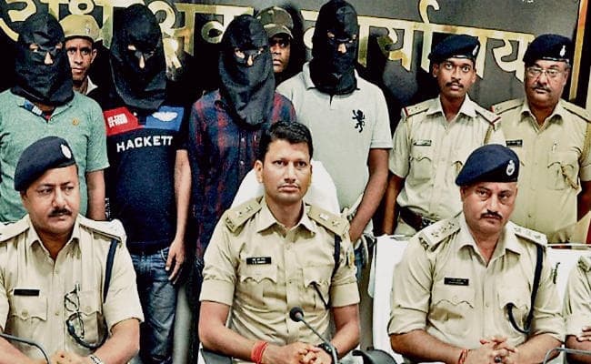 झारखंड के रास्ते कोलकाता तक बस से हवाला का खेल, ऐसे हुआ खुलासा