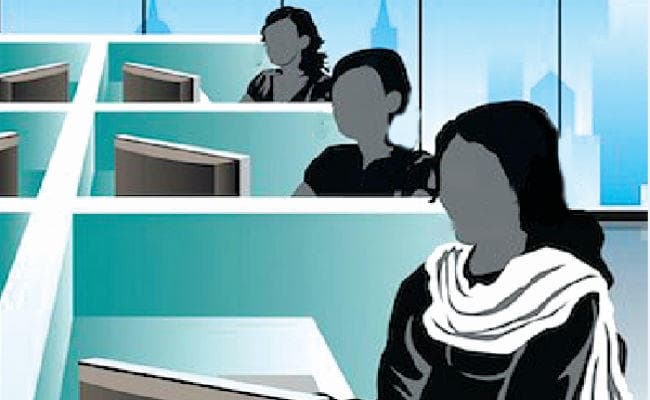 बेल्ट्रॉन में बहाल हो गये 700 ऑपरेटर, जांच शुरू