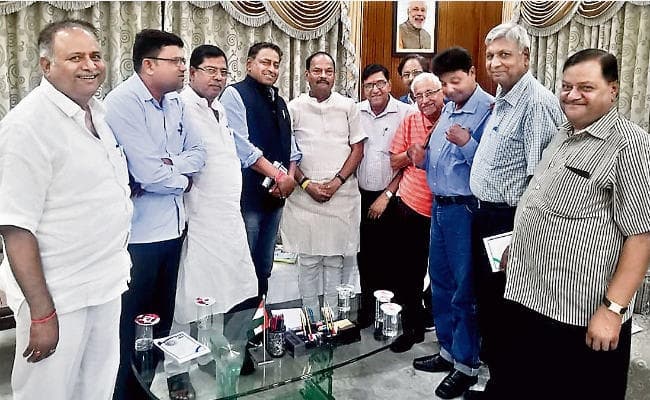 छोटे उद्योगों को ऑक्शन के बदले आवंटन पर प्लॉट देने का विचार