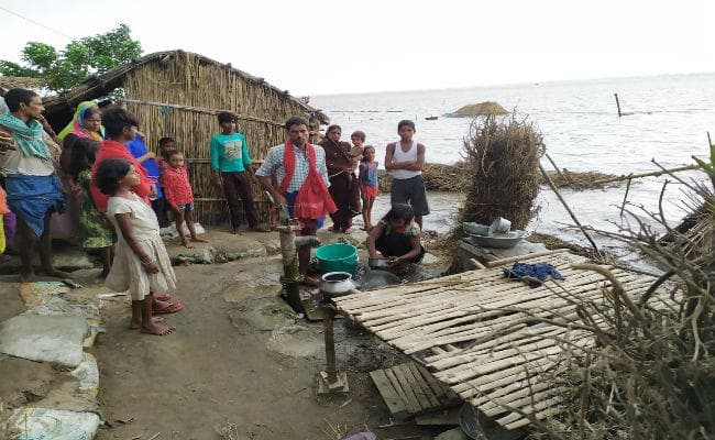 गंगा के जलस्तर में लगातार वृद्धि जारी : कई गांवों पर बाढ़ का खतरा मंडराया
