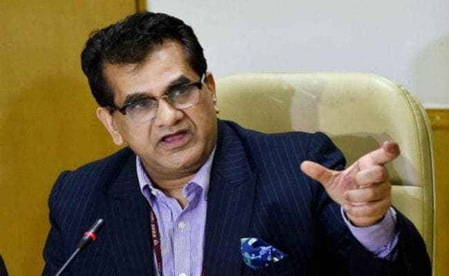 नीति आयोग के सीईओ अमिताभ कांत ने कहा, इकोनॉमी को पटरी पर लाने का प्रयास कर रही सरकार