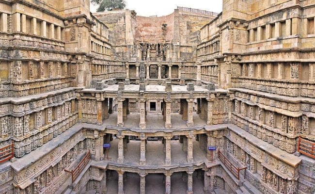 दुर्गोत्सव में पूजा पंडाल में दिखेगी गुजरात की ‘रानी की वाव’