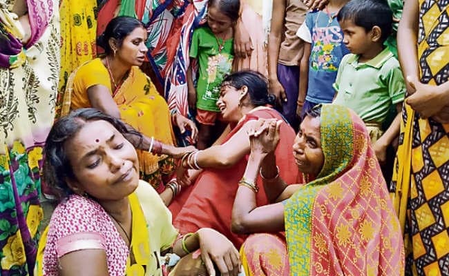 जमुई : पत्नी व बेटी की हत्या करने के बाद युवक ने भी दी जान