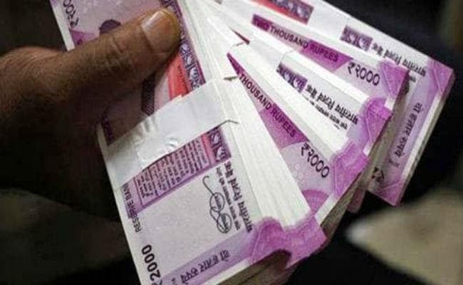 भ्रष्टाचार पर वार : रामकिशोर के आवास पर हुई थी डील, करीबी ने एक लाख मांगे थे अपने लिए, 24 लाख साहब के लिए