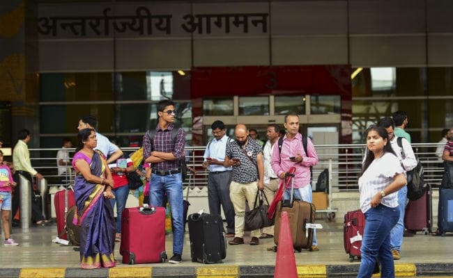 मोटर वाहन संशोधन अधिनियम के विरोध में हड़ताल, थमी दिल्ली-एनसीआर की रफ्तार