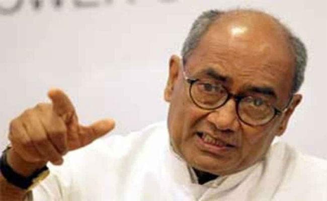 दिग्विजय के भाई ने खोला राहुल के खिलाफ मोर्चा, कहा – ऋण माफी को लेकर किसानों से मांगे माफी