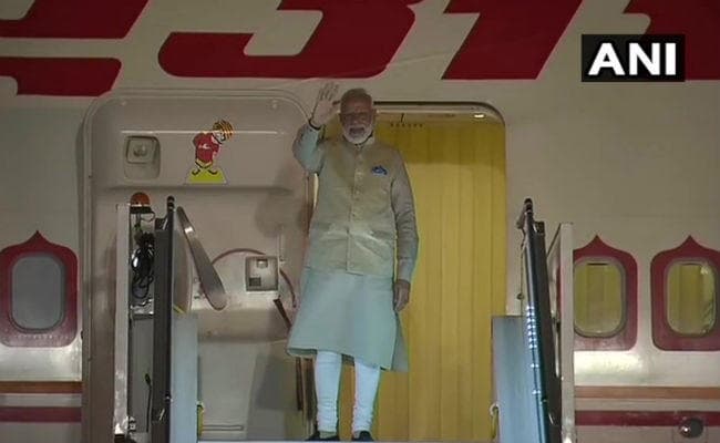 हाउडी मोदी: अमेरिका दौरे पर रवाना हुये पीएम नरेंद्र मोदी, जानिए वैश्विक मंच पर क्या होगा खास