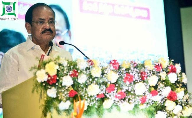 बोले उपराष्ट्रपति वेंकैया नायडू- कुछ लोग कहते हैं अफजल गुरु का अधूरा काम पूरा करेंगे, यह सोच शर्मनाक
