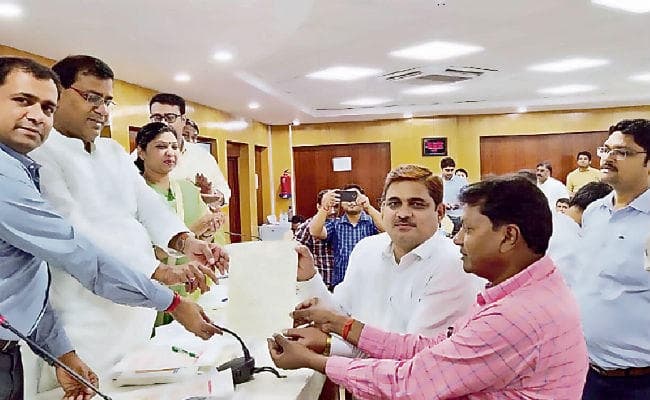 पटना : मुख्यमंत्री ग्राम परिवहन योजना से 12 हजार को मिला रोजगार