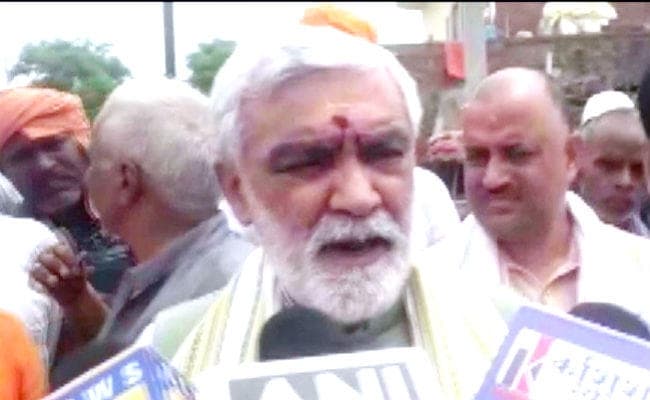 केंद्रीय मंत्री अश्विनी चौबे ने पहले दी ASI की वर्दी उतरवाने की धमकी, अब दी सफाई, कहा...