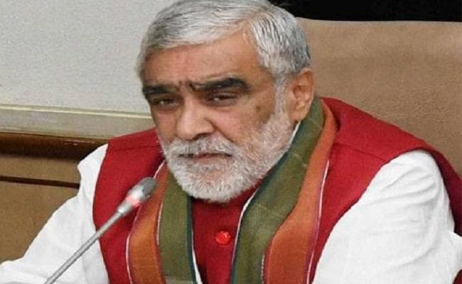 केंद्रीय मंत्री अश्विनी चौबे के खिलाफ धमकाने के मामले में पुलिस अधिकारी ने दर्ज करायी शिकायत