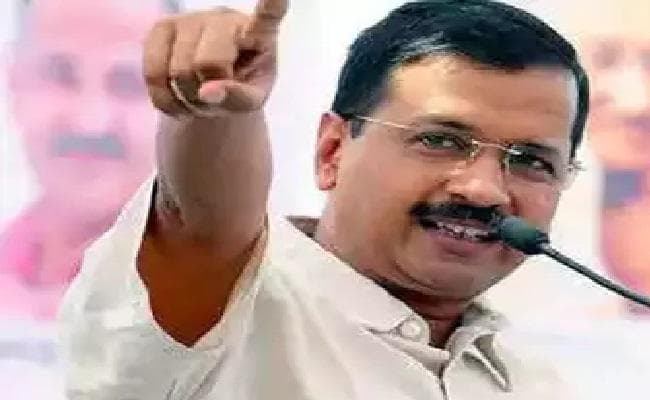 दिल्ली में एनआरसी हुई तो मनोज तिवारी को छोड़ना पड़ेगा शहर :केजरीवाल