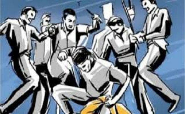 चोर के संदेह में पीट-पीट कर हत्या, 3 गिरफ्तार