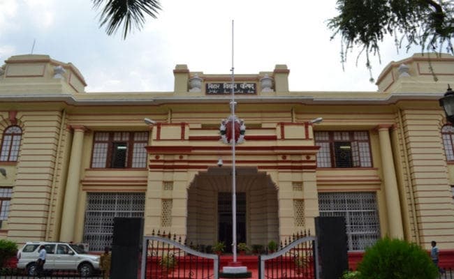 बिहार विधानसभा परिषद् सचिवालय में इन पदों पर निकली भर्ती, 11 अक्टूबर तक करें आवेदन