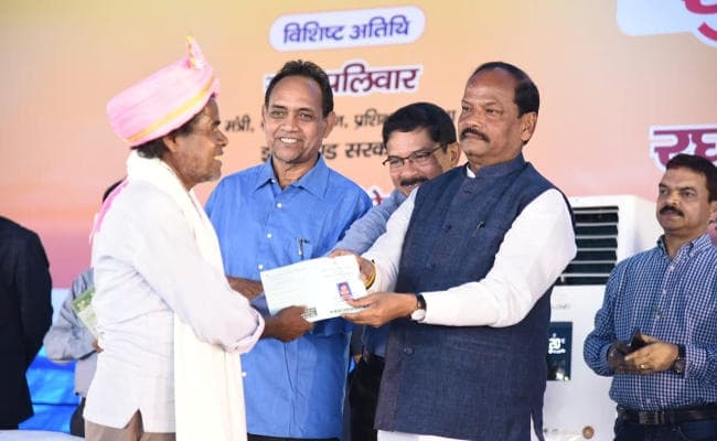 झारखंड में दिवाली से पहले मजदूरों को कपड़े देगी सरकार