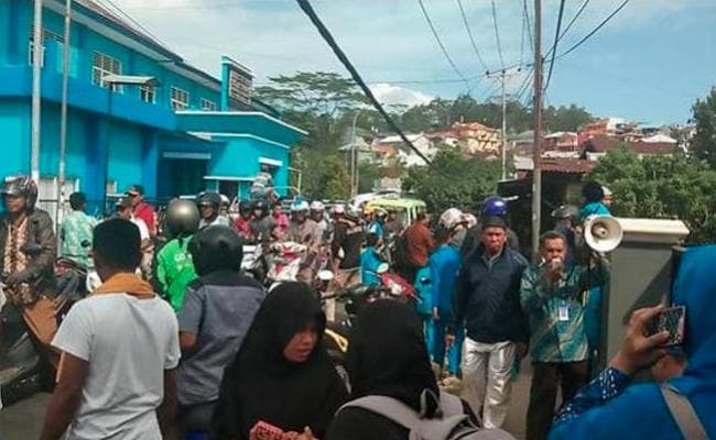 इंडोनेशिया में भूकंप से नवजात सहित 20 लोगों की मौत, 100 घायल