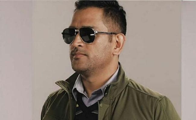 एमएस धौनी का बॉलीवुड डेब्‍यू,  संजय दत्त संग आयेंगे नजर!