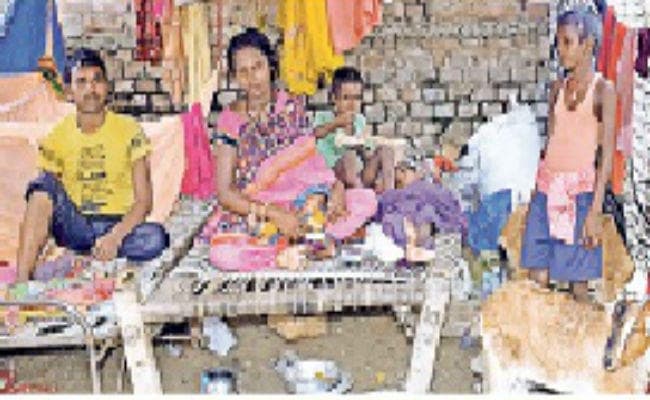 बाढ़ का कहर: चलती है तेज हवा, तो पांच दिन की ''गंगा'' की खातिर सिहर उठती है ''नर्मदा''