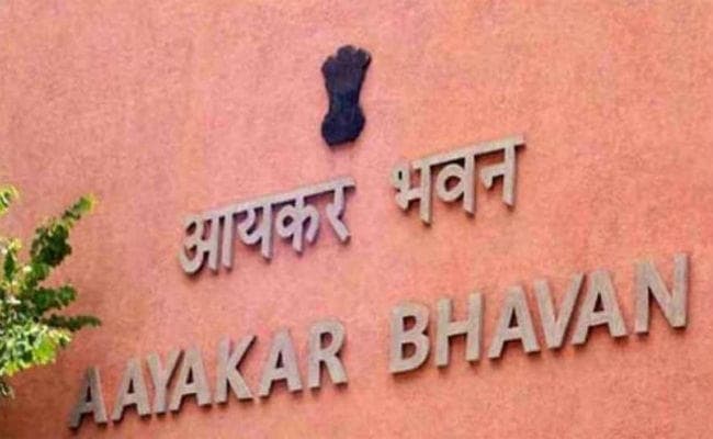 भ्रष्टाचार पर कड़ा प्रहार : केंद्रीय प्रत्यक्ष कर बोर्ड ने 15 अधिकारियों को दिया जबरन रिटायरमेंट