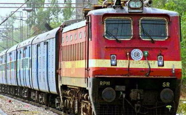 हटिया से मुंबई के लिए पूजा स्पेशल ट्रेन दो से