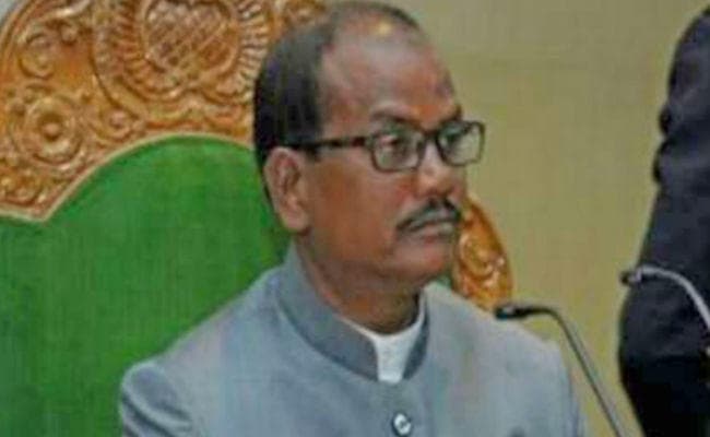 रांची : विकास में पीछे छूट गये गांव : स्पीकर दिनेश उरांव